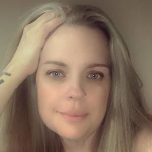 Meet your Posher, Paige